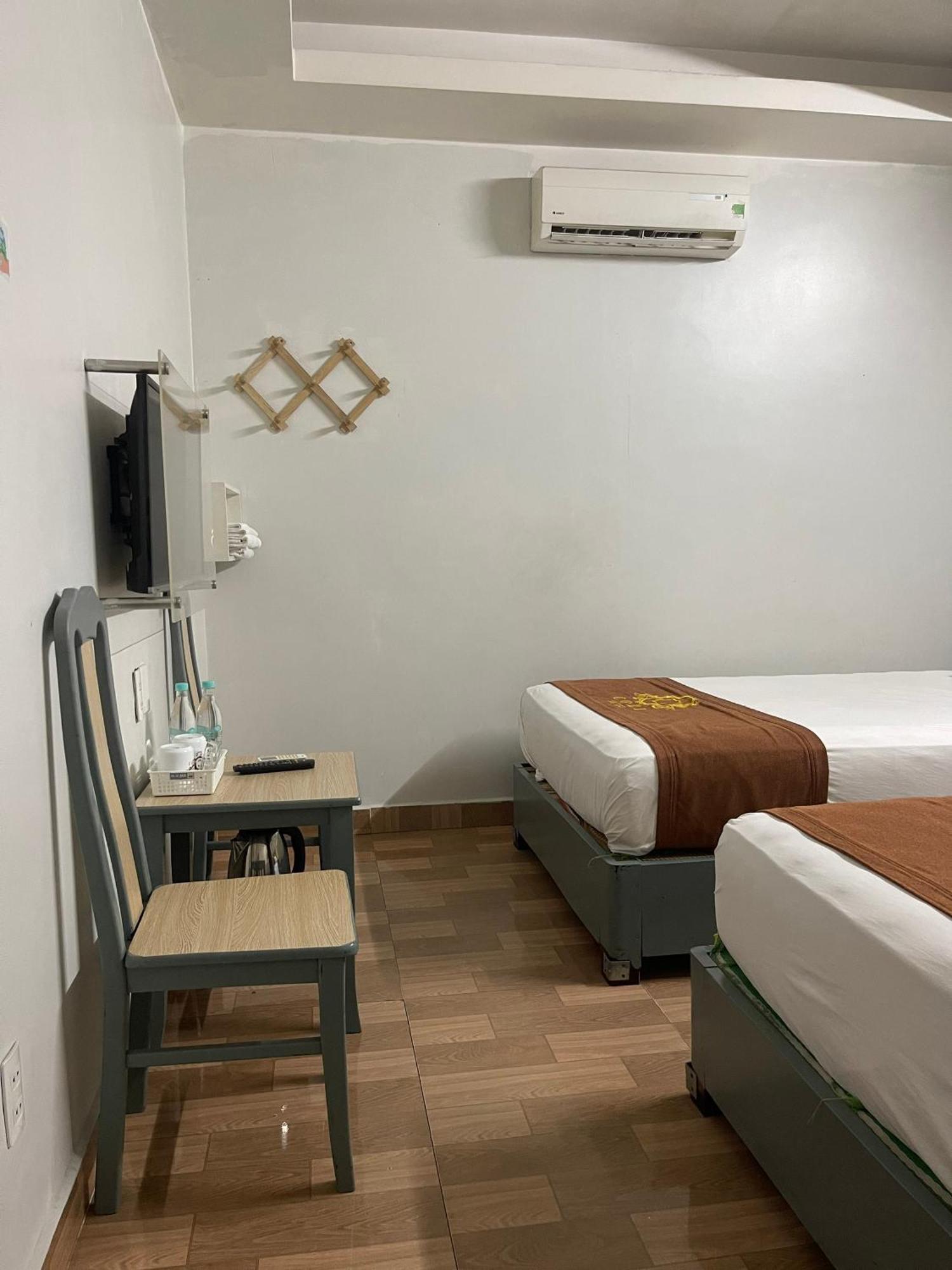 Cozi Hotel Hai Phong Exterior photo
