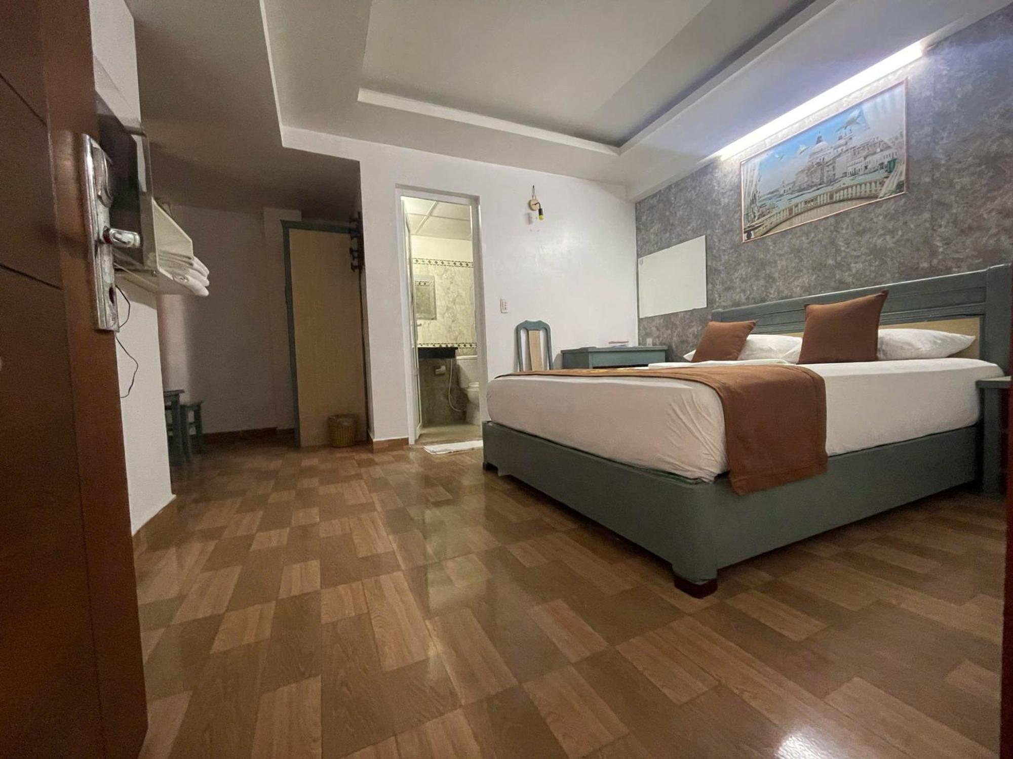 Cozi Hotel Hai Phong Exterior photo