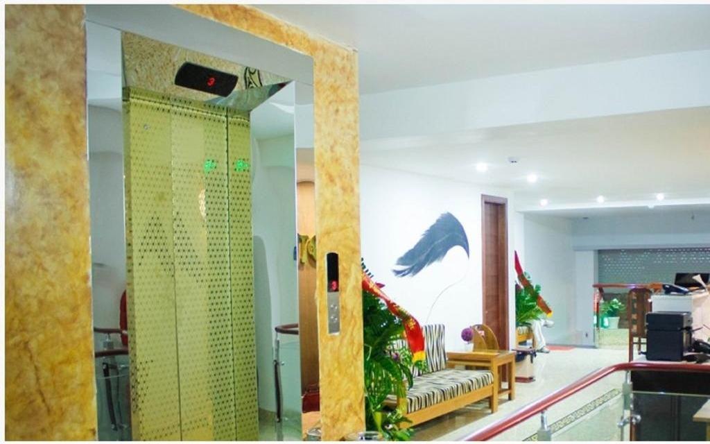 Cozi Hotel Hai Phong Exterior photo